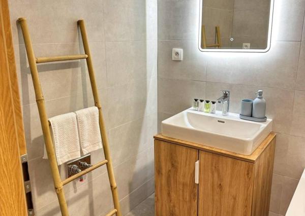  Krásny 2izbový byt Bezručova (Sitka) Trenčín 