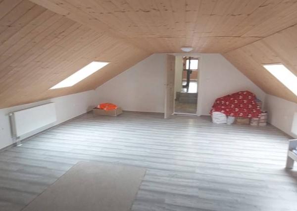 Dvojgeneračné bývanie - 2x Rodinný dom Nitrianska Blatnica