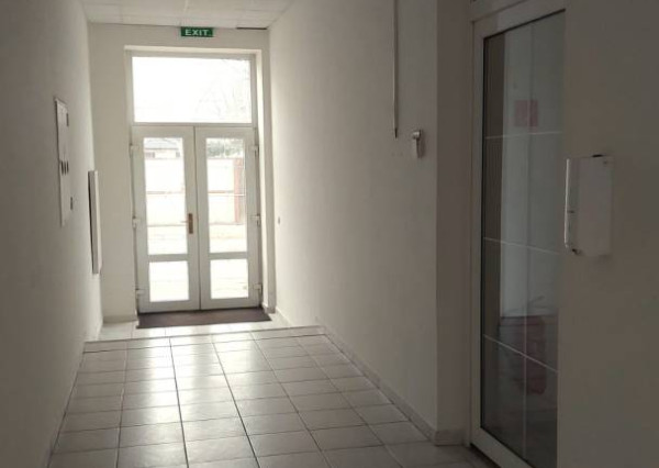 Prenájom - Reprezentatívne kancelárske priestory 190 m2 v Piešťanoch