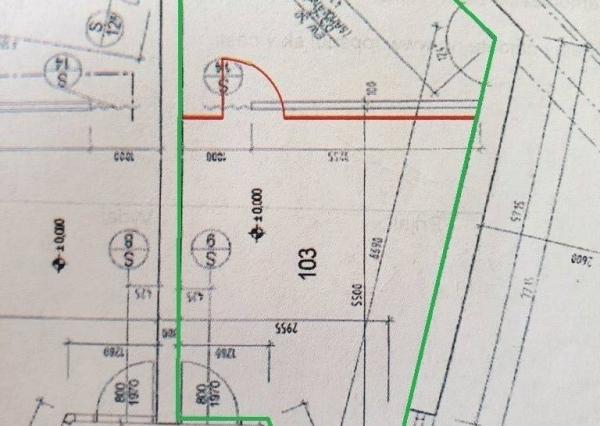 Na prenájom kancelársky priestor 42 m2 -širšie centrum- Nové Mesto n/V