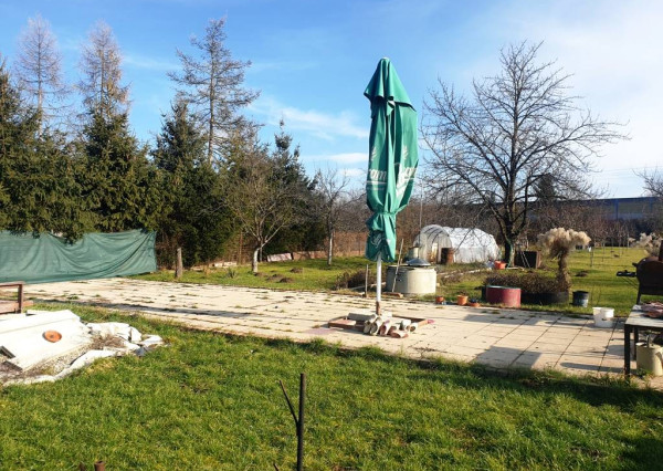 Stavebný pozemok o výmere 1523 m2, UPI pre výstavbu polyfunkcie - NMnV