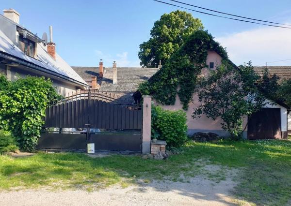 Historická chalupa 110 m2 po rekonštrukcií - Lubina, časť Hrnčiarové