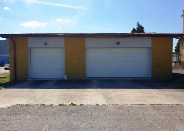 Administratívna budova so sklad. priestormi 1200 m2 - Tr. Bohuslavice