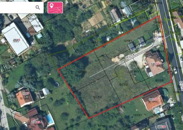 Investičný projekt pripravený pre výstavbu RD - 4x pozemok + 1x RD