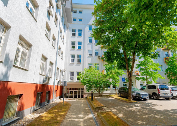 REZERVOVANÉ - krásny a štýlový 2-izbový byt, 59 m²,BA-Rastislavova ul.