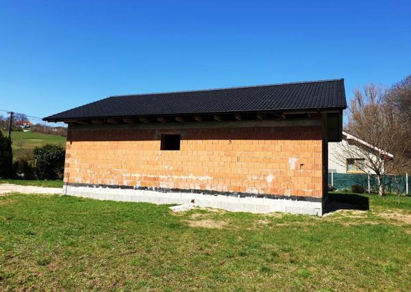 Rozostavaný 4-izbový rodinný dom – novostavba, Stará Turá, Topolecká