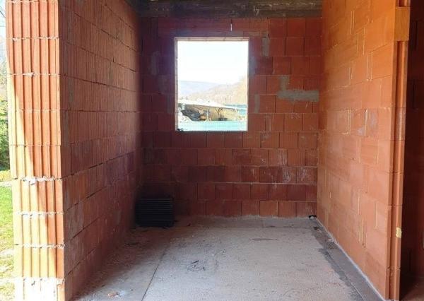 Rozostavaný 4-izbový rodinný dom – novostavba, Stará Turá, Topolecká