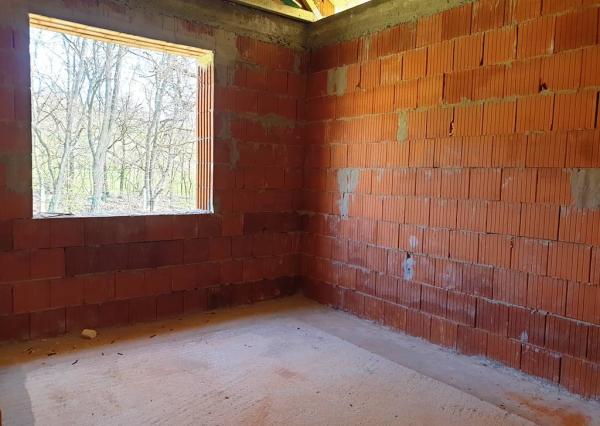 Rozostavaný 4-izbový rodinný dom – novostavba, Stará Turá, Topolecká