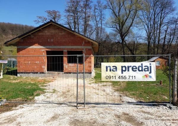 Rozostavaný 4-izbový rodinný dom – novostavba, Stará Turá, Topolecká