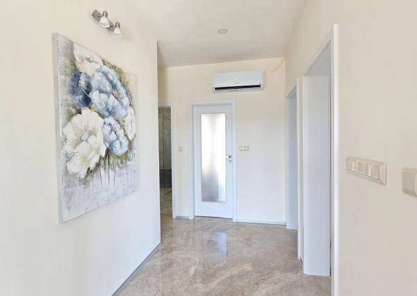 NOVOSTAVBA 4-IZBOVÉHO BUNGALOVU LEN 7 KM OD PIEŠŤAN – SOKOLOVCE