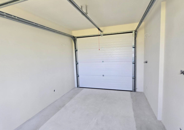 NOVOSTAVBA 4-IZBOVÉHO BUNGALOVU LEN 7 KM OD PIEŠŤAN – SOKOLOVCE