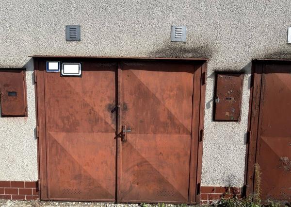 Garáž na predaj Trenčín, Žabinská ulica