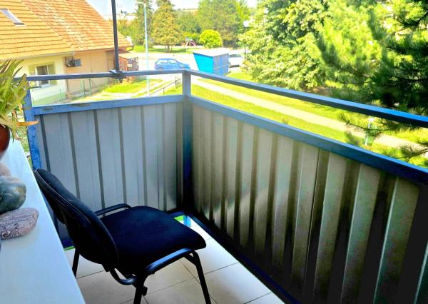 Priestranný 3-izbový byt (72 m² + balkón) – Sokolovce, výhodná kúpa !