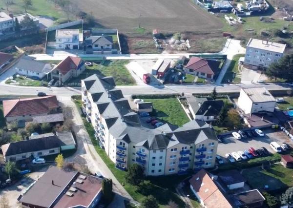 Priestranný 3-izbový byt (72 m² + balkón) – Sokolovce, výhodná kúpa !
