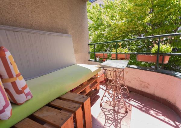 Na prenájom veľký 3,5 izbový byt s balkónom + KK, 118 m², ul.F..Kráľa