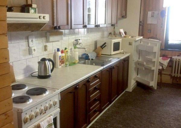 Priestranná chalupa pri lyžiarskom stredisku - Valaská Belá