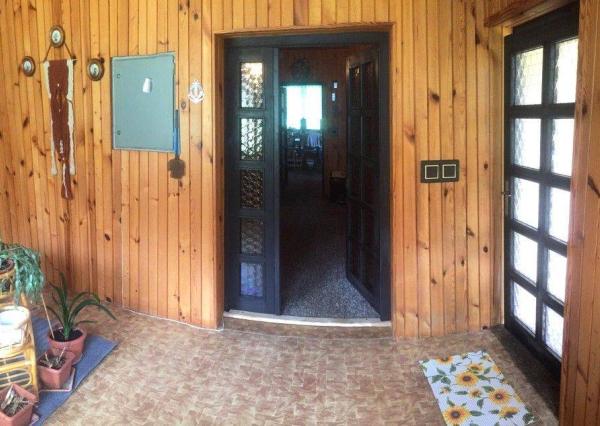 Priestranná chalupa pri lyžiarskom stredisku - Valaská Belá