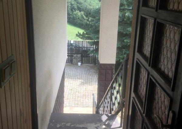 Priestranná chalupa pri lyžiarskom stredisku - Valaská Belá