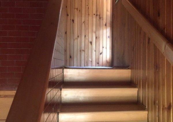 Priestranná chalupa pri lyžiarskom stredisku - Valaská Belá