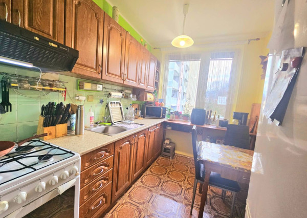 Trojizbový byt v kúpeľnom meste Trenčianske Teplice 