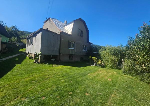 REZERVOVANÉ - Víkendová chalupa Dolná Poruba 