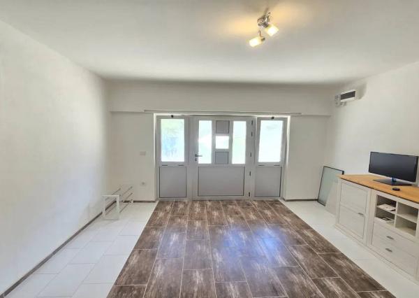 Obchodné priestory 18 m² vo výbornej lokalite – ZADAR, CHORVÁTSKO