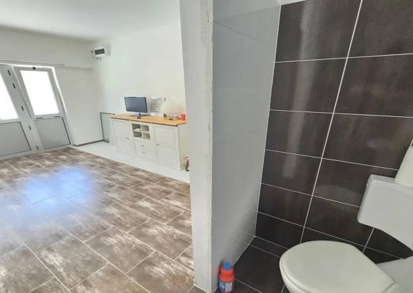 Obchodné priestory 18 m² vo výbornej lokalite – ZADAR, CHORVÁTSKO