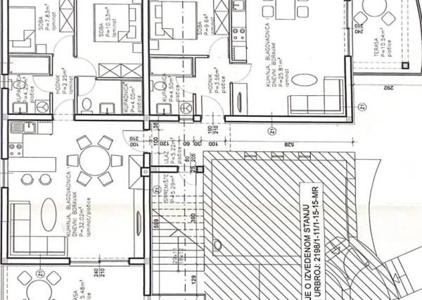 Chorvátsko - 6 izbový apartmánový dom pri Zadare, Sukošan