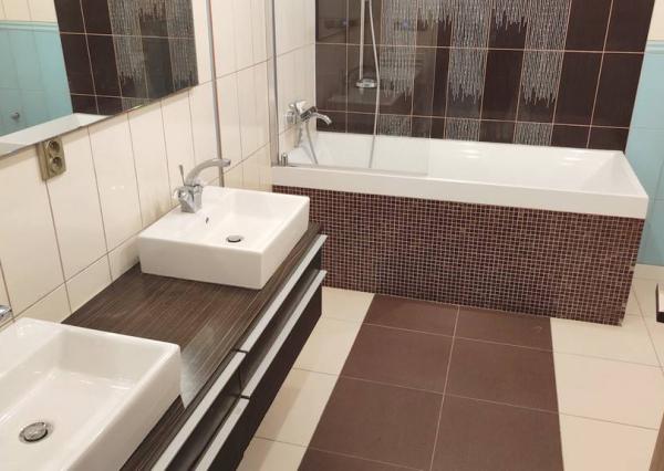 NOVÁ CENA!!! 5 izbový rodinný dom s garážou, Moravany nad Váhom