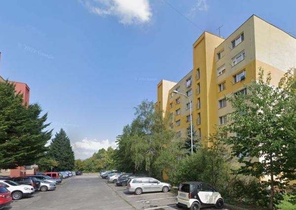 Na predaj 1 izbový byt 37 m2 Partizánske - Šípok