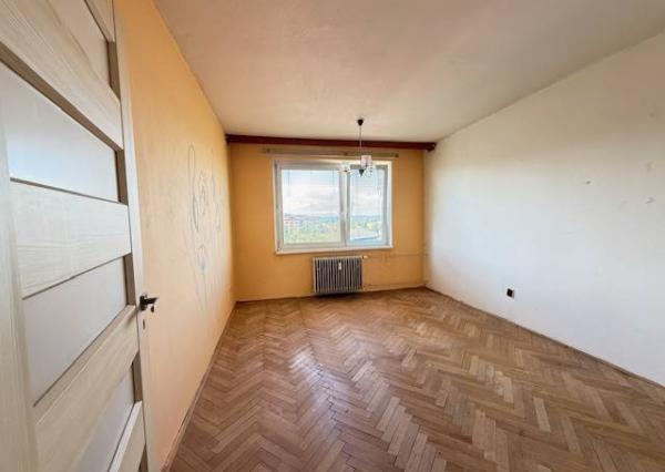 2-izbový byt - Dubnica nad Váhom, ul. Pod Kaštieľom (krásny výhľad, ve