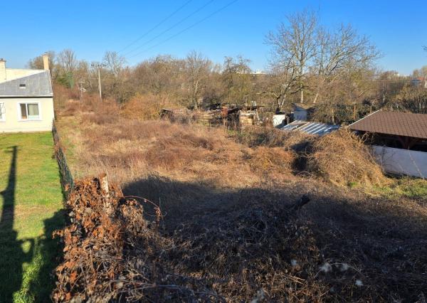 Stavebný pozemok 2700 m2 resp. 6580 m2 pri kúpeľnom ostrove Piešťany