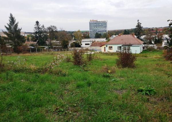 Stavebný pozemok o výmere 756 m2 v súkromnej štvrti - Stará Turá