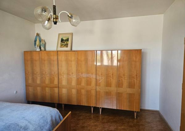 Rodinný dom na podnikanie v službách v obci Beluši Rezervované