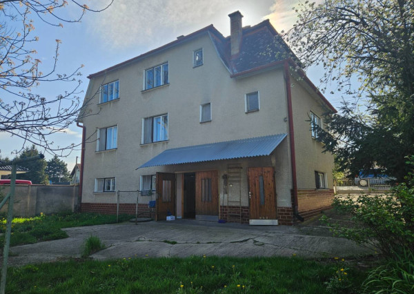 5 izbový rodinný dom Beluša -Rezervované