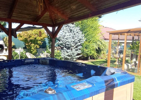 Novinka! Rodinný dom s bazénom v lukratívnej lokalite - Nitra - Prameň