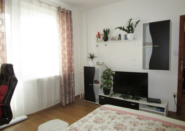 REZERVOVANÉ! 1 izbový byt s balkónom 37m2 Nitra - Hlboká