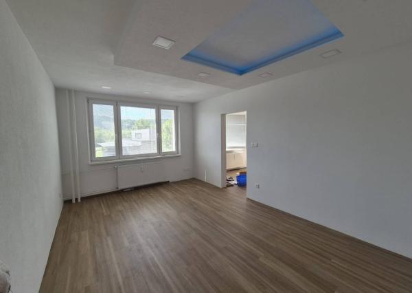 1-izbový byt po kompletnej rekonštrukcii – Zvolen, Pražská ul.