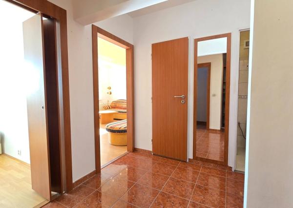 Predaj 2-izbového bytu s loggiou – Piešťany, Valová ul. - Rezervované