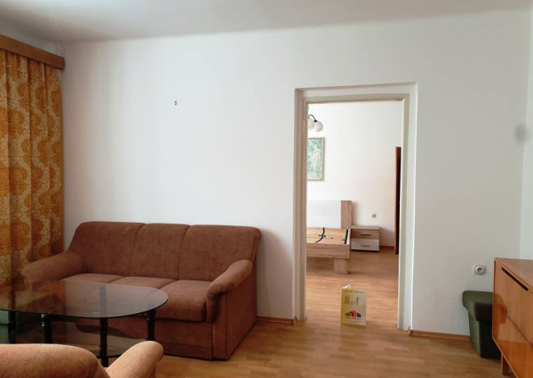 2-podlažný rodinný dom 320 m2 s pozemkom 1518 m2 - Bzince p. Javorinou