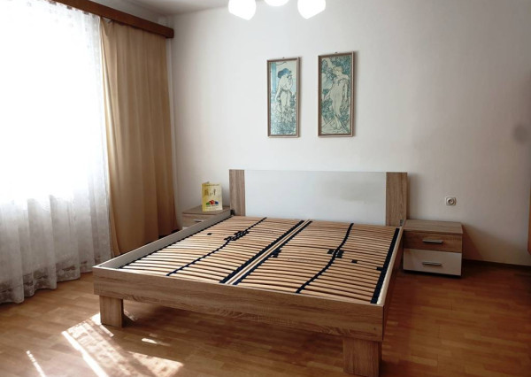 2-podlažný rodinný dom 320 m2 s pozemkom 1518 m2 - Bzince p. Javorinou