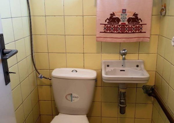 2-podlažný rodinný dom 320 m2 s pozemkom 1518 m2 - Bzince p. Javorinou