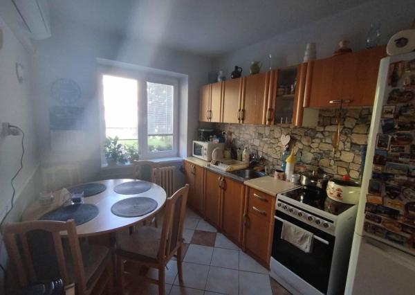 Exkluzívna ponuka – 2-izbový byt v tehlovom dome v centre mesta Levice