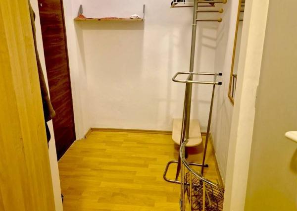 Prenájom 1-izbového bytu, A. Hlinku Piešťany