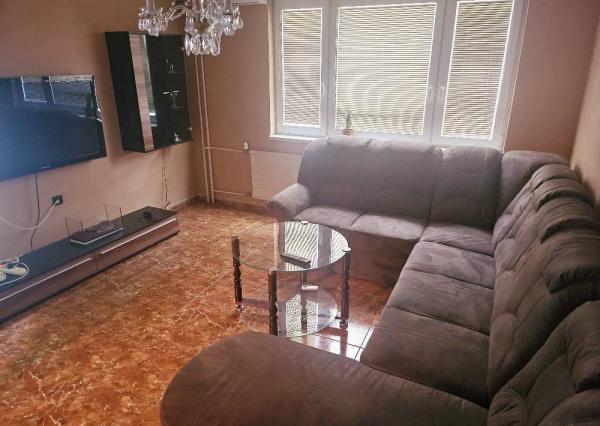 3 izbový byt Bánovce nad Bebravou / DUBNIČKA / LOGGIA / KOMPLETNÁ REKO