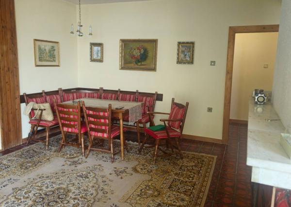 5 izbový rodinný dom, Átriová, Pekné pole, Trnava.