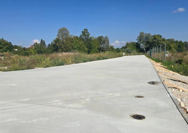 PREDAJ STAVEBNÝ POZEMOK 409 M² BOROVCE /VODA, ELEKTRINA, KANALIZÁCIA/