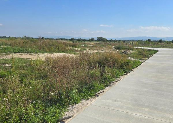 PREDAJ STAVEBNÝ POZEMOK 409 M² BOROVCE /VODA, ELEKTRINA, KANALIZÁCIA/