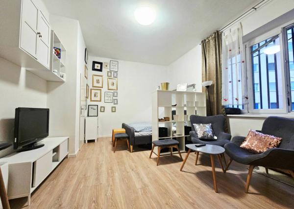 REZERVOVANÝ - Útulný  1 izbový  byt  v Trenčíne 