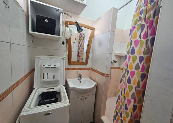 REZERVOVANÝ - Útulný  1 izbový  byt  v Trenčíne 